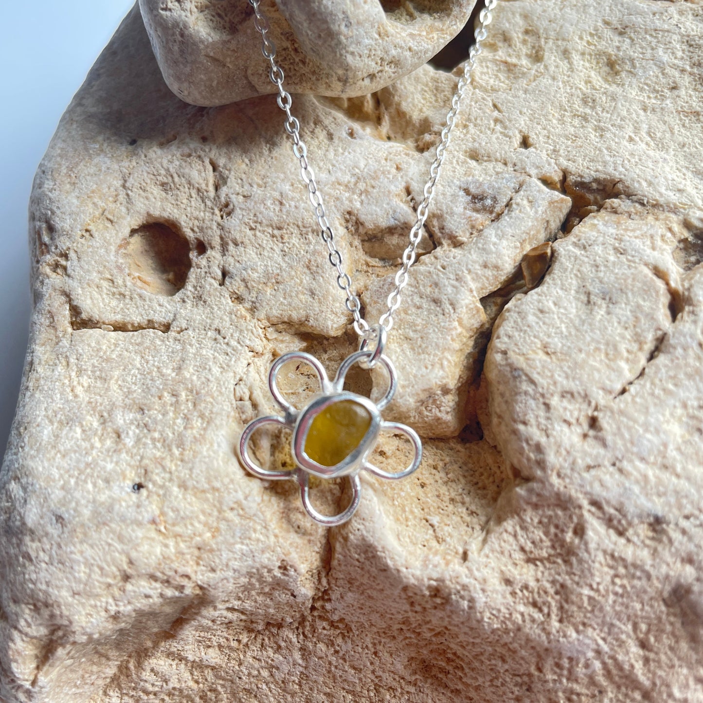 Flower Sea Glass Pendant Necklace