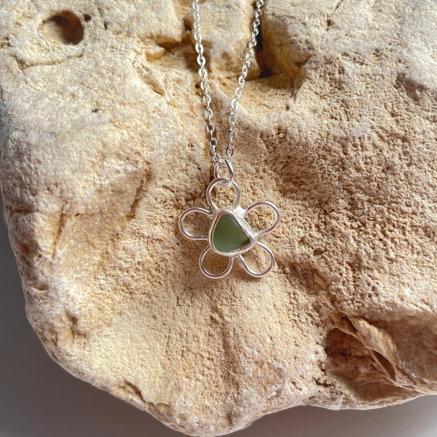 Flower Sea Glass Pendant Necklace