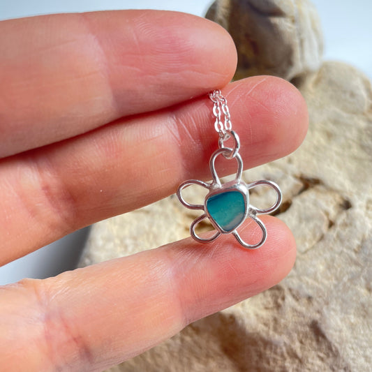 Flower Sea Glass Pendant Necklace