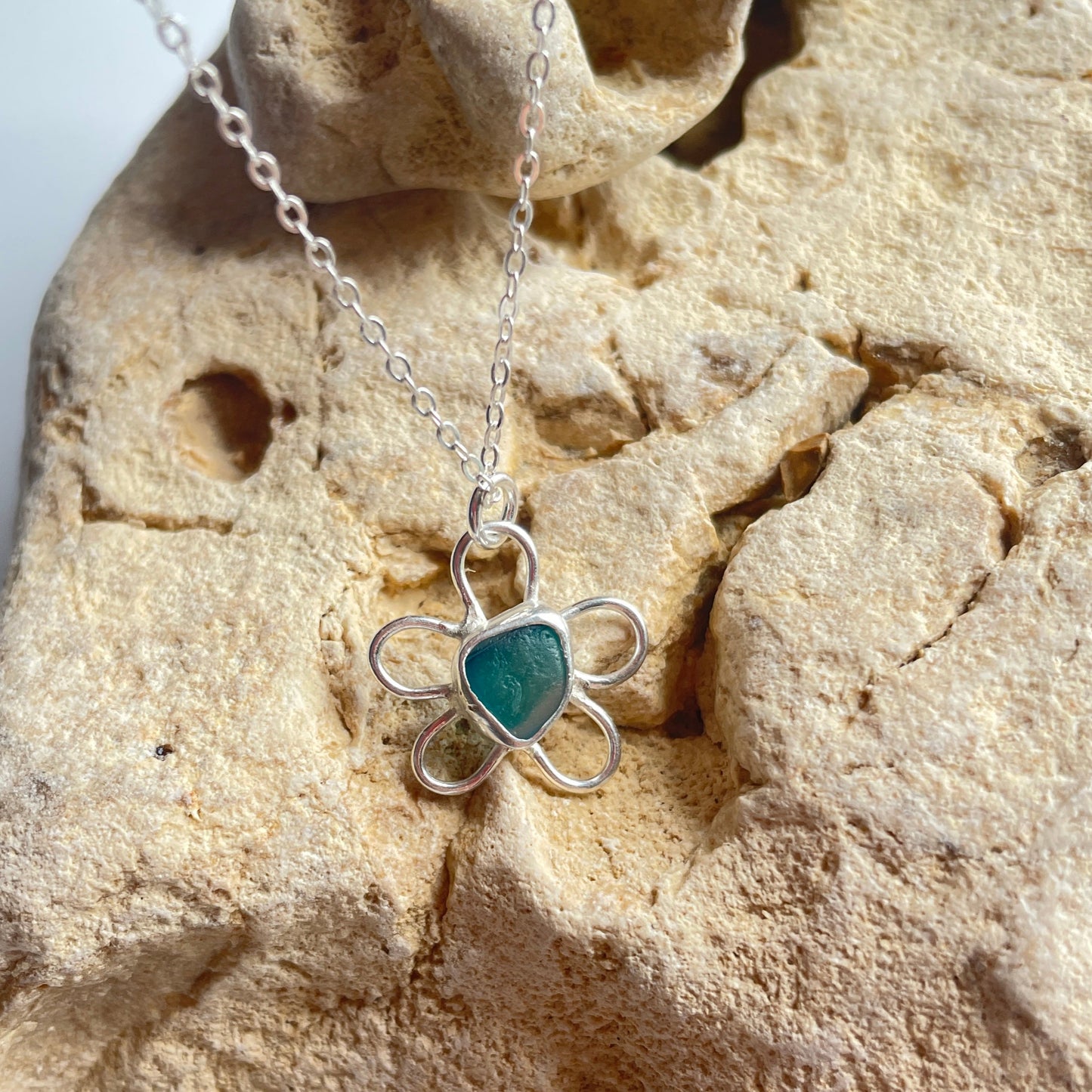 Flower Sea Glass Pendant Necklace