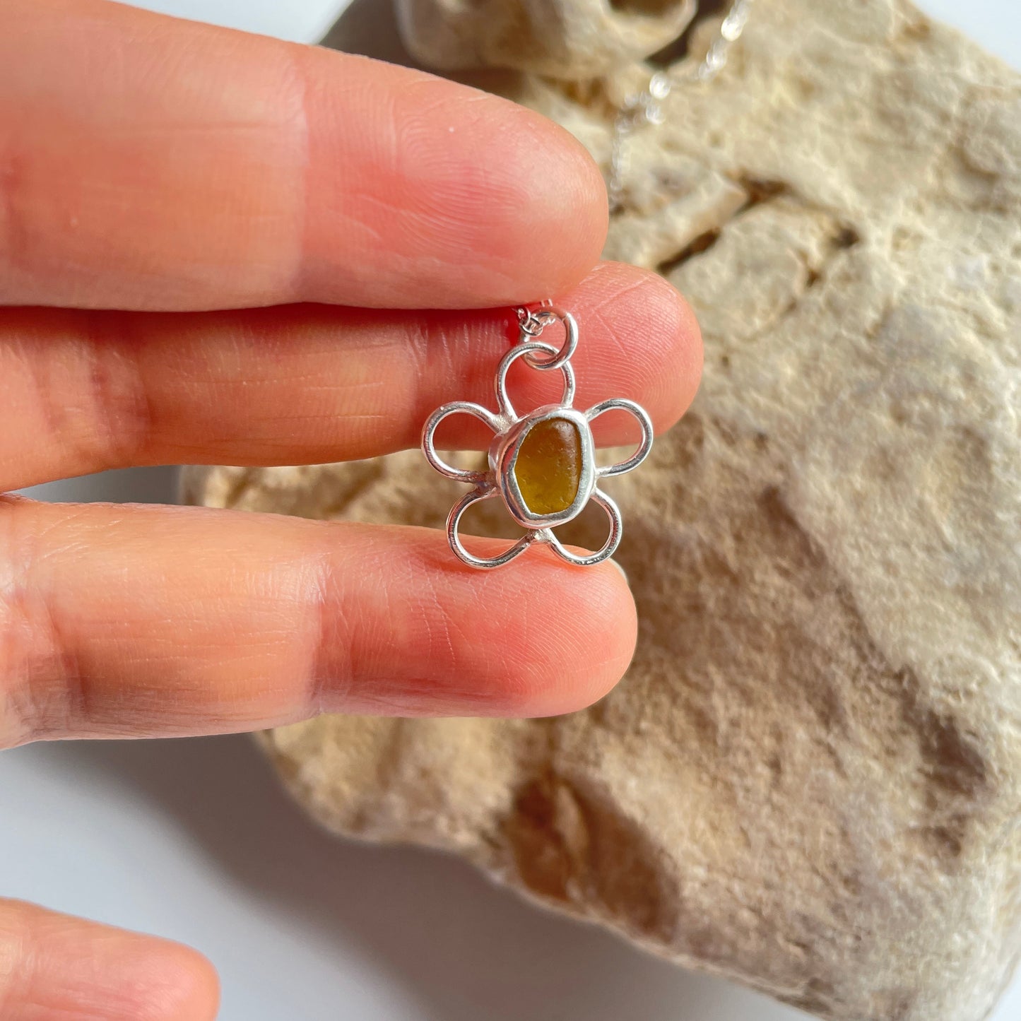 Flower Sea Glass Pendant Necklace